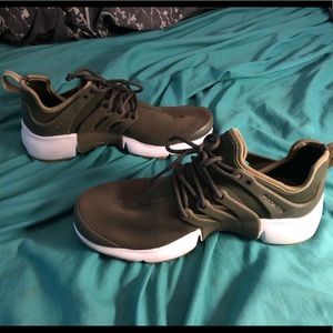 NIKE Air Presto Shoes